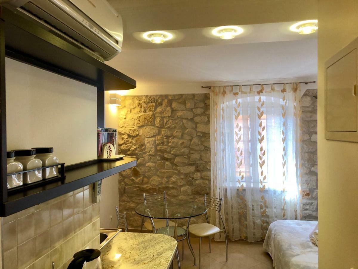 Apartments Feral Trogir Exterior foto